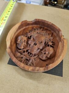 photo_5848269036830444979_y