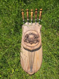 photo_6048573465268700691_y